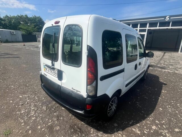 Белый Рено Кенгу, объемом двигателя 1.9 л и пробегом 318 тыс. км за 2550 $, фото 4 на Automoto.ua