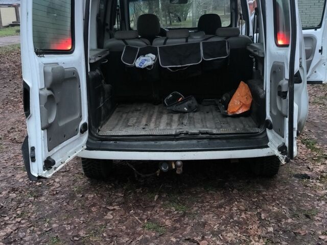 Білий Рено Кєнгу, об'ємом двигуна 0 л та пробігом 38 тис. км за 1800 $, фото 3 на Automoto.ua