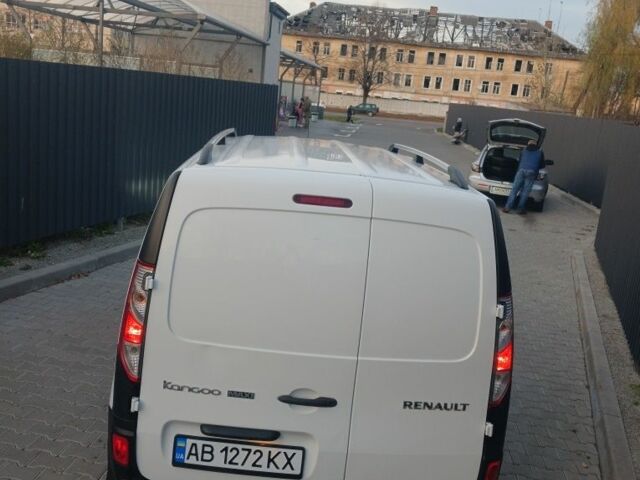 Белый Рено Кенгу, объемом двигателя 1.5 л и пробегом 244 тыс. км за 9999 $, фото 11 на Automoto.ua