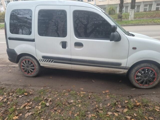 Белый Рено Кенгу, объемом двигателя 0 л и пробегом 340 тыс. км за 1400 $, фото 1 на Automoto.ua