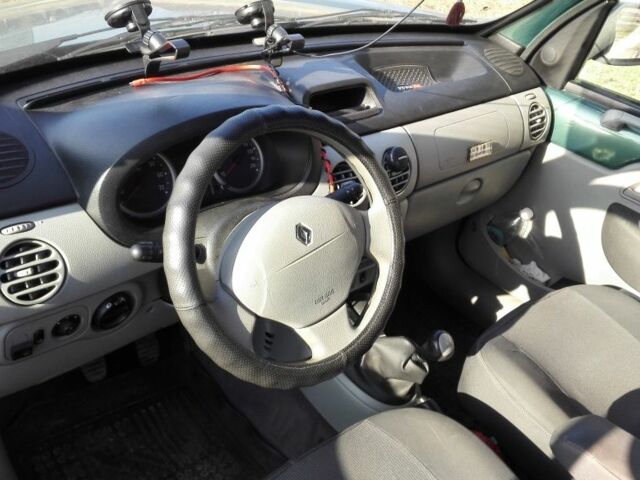 Білий Рено Кєнгу, об'ємом двигуна 1.5 л та пробігом 283 тис. км за 4500 $, фото 5 на Automoto.ua