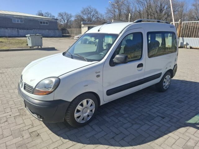 Белый Рено Кенгу, объемом двигателя 1.5 л и пробегом 370 тыс. км за 3100 $, фото 1 на Automoto.ua