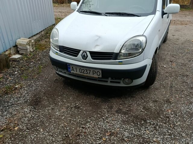 Белый Рено Кенгу, объемом двигателя 1.5 л и пробегом 355 тыс. км за 4200 $, фото 6 на Automoto.ua