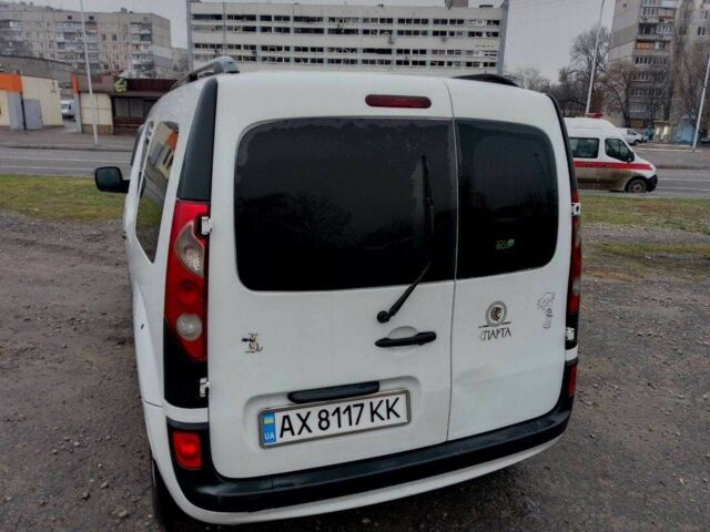 Білий Рено Кєнгу, об'ємом двигуна 1.5 л та пробігом 444 тис. км за 7000 $, фото 3 на Automoto.ua