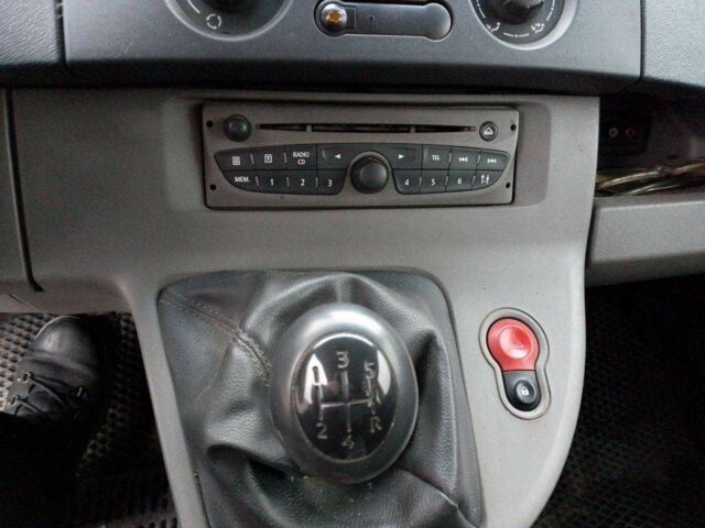 Білий Рено Кєнгу, об'ємом двигуна 1.5 л та пробігом 444 тис. км за 7000 $, фото 8 на Automoto.ua