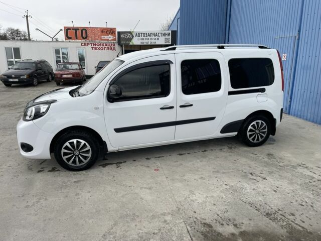 Белый Рено Кенгу, объемом двигателя 1.5 л и пробегом 230 тыс. км за 12600 $, фото 3 на Automoto.ua