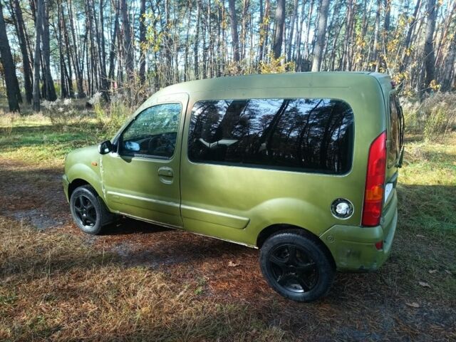 Белый Рено Кенгу, объемом двигателя 1.6 л и пробегом 190 тыс. км за 1600 $, фото 7 на Automoto.ua