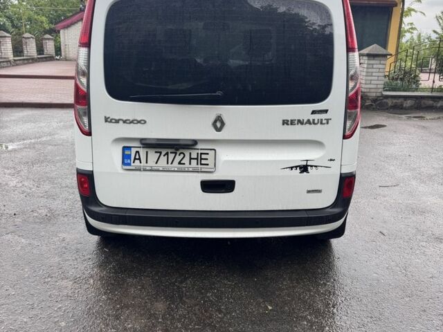 Белый Рено Кенгу, объемом двигателя 1.5 л и пробегом 170 тыс. км за 12000 $, фото 15 на Automoto.ua