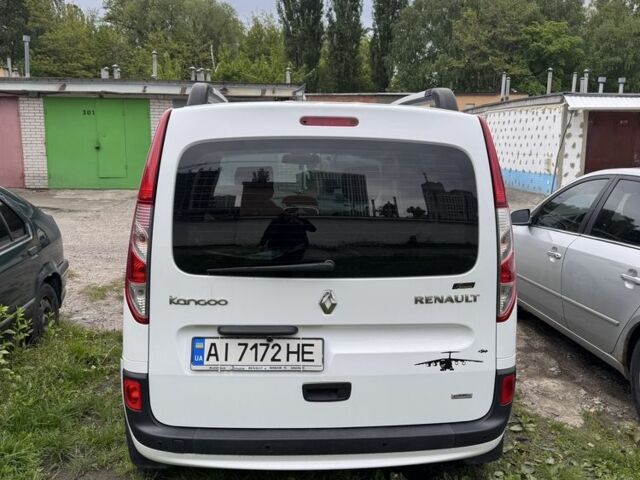 Белый Рено Кенгу, объемом двигателя 1.5 л и пробегом 170 тыс. км за 12000 $, фото 19 на Automoto.ua