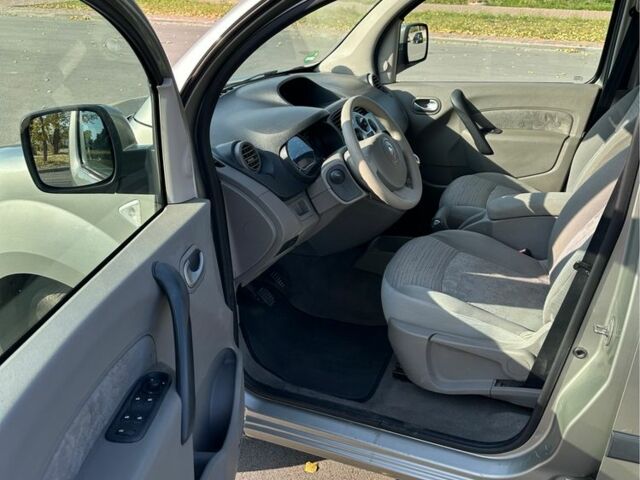 Бежевий Рено Кєнгу, об'ємом двигуна 1.6 л та пробігом 189 тис. км за 7550 $, фото 4 на Automoto.ua