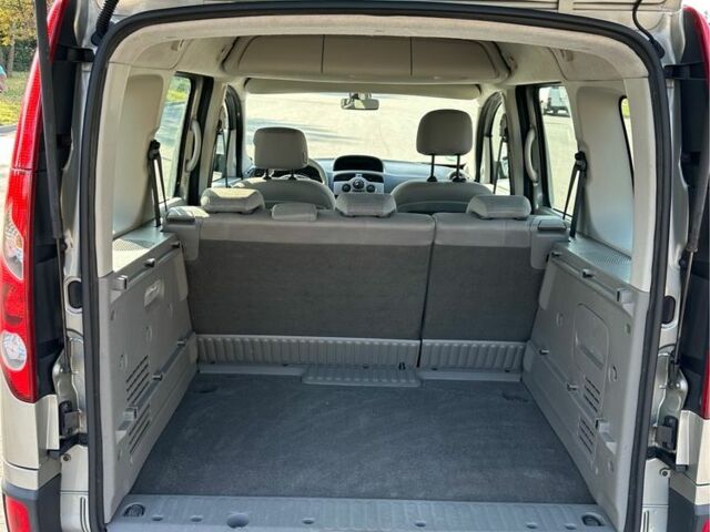 Бежевий Рено Кєнгу, об'ємом двигуна 1.6 л та пробігом 189 тис. км за 7550 $, фото 5 на Automoto.ua