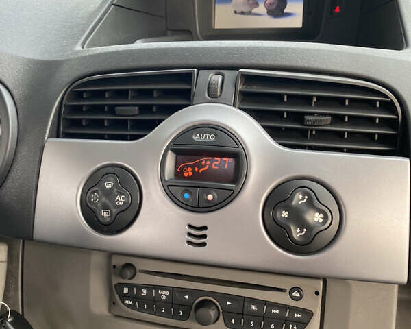 Бежевий Рено Кєнгу, об'ємом двигуна 1.5 л та пробігом 248 тис. км за 7700 $, фото 11 на Automoto.ua