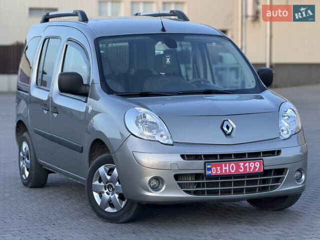 Бежевый Рено Кенгу, объемом двигателя 1.5 л и пробегом 253 тыс. км за 7800 $, фото 20 на Automoto.ua