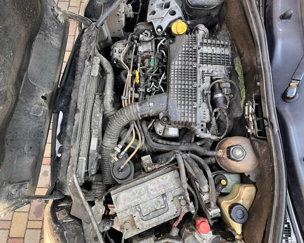 Рено Кенгу 2008 в Новоселица на Automoto.ua Черный Рено Кенгу, объемом двигателя 1.46 л и пробегом 318 тыс. км за 3000 $, фото 8 на Automoto.ua