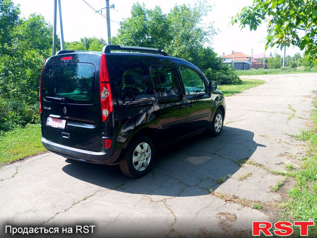 Черный Рено Кенгу, объемом двигателя 1.6 л и пробегом 179 тыс. км за 7700 $, фото 5 на Automoto.ua