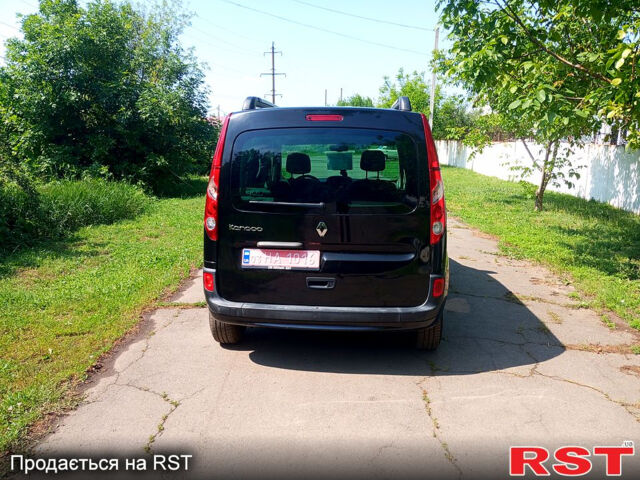 Черный Рено Кенгу, объемом двигателя 1.6 л и пробегом 179 тыс. км за 7700 $, фото 4 на Automoto.ua