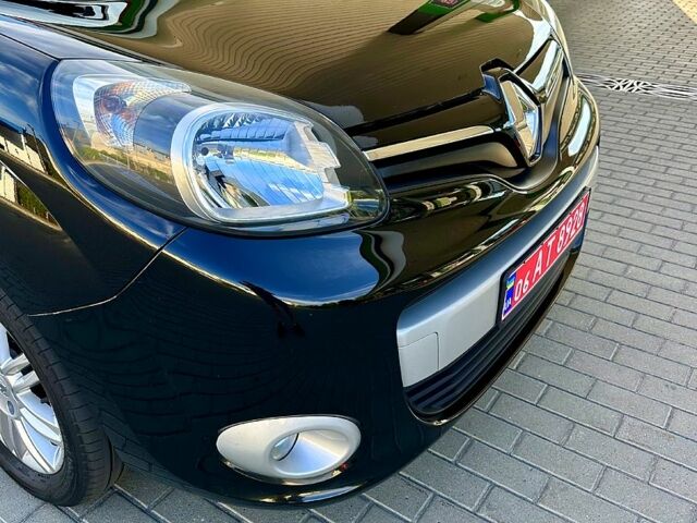 Чорний Рено Кєнгу, об'ємом двигуна 1.5 л та пробігом 188 тис. км за 11990 $, фото 6 на Automoto.ua