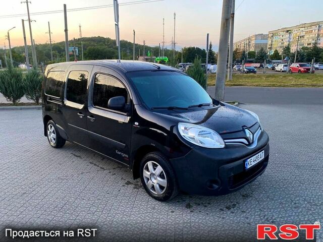 Чорний Рено Кєнгу, об'ємом двигуна 1.5 л та пробігом 250 тис. км за 10700 $, фото 3 на Automoto.ua