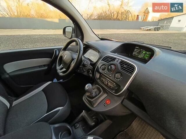 Чорний Рено Кєнгу, об'ємом двигуна 1.5 л та пробігом 219 тис. км за 12898 $, фото 29 на Automoto.ua