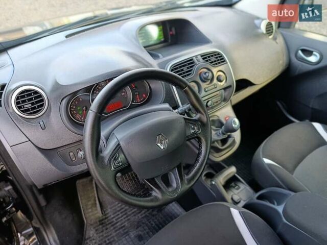 Чорний Рено Кєнгу, об'ємом двигуна 1.5 л та пробігом 219 тис. км за 12898 $, фото 10 на Automoto.ua