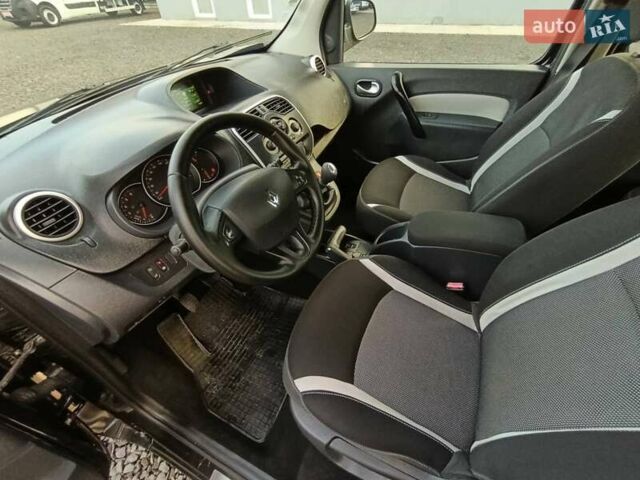 Чорний Рено Кєнгу, об'ємом двигуна 1.5 л та пробігом 219 тис. км за 12898 $, фото 6 на Automoto.ua