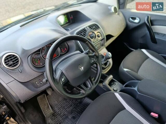 Чорний Рено Кєнгу, об'ємом двигуна 1.5 л та пробігом 219 тис. км за 12898 $, фото 12 на Automoto.ua
