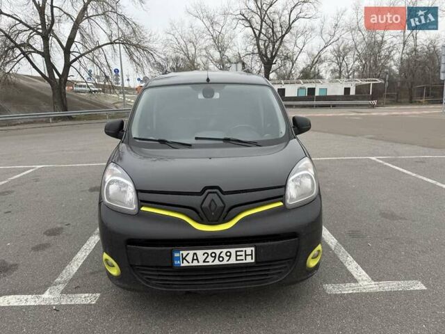 Черный Рено Кенгу, объемом двигателя 1.5 л и пробегом 259 тыс. км за 8999 $, фото 9 на Automoto.ua