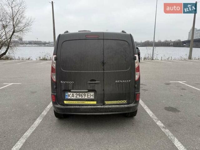 Черный Рено Кенгу, объемом двигателя 1.5 л и пробегом 259 тыс. км за 8999 $, фото 6 на Automoto.ua