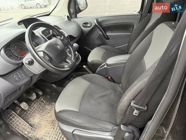 Черный Рено Кенгу, объемом двигателя 1.5 л и пробегом 259 тыс. км за 8999 $, фото 11 на Automoto.ua