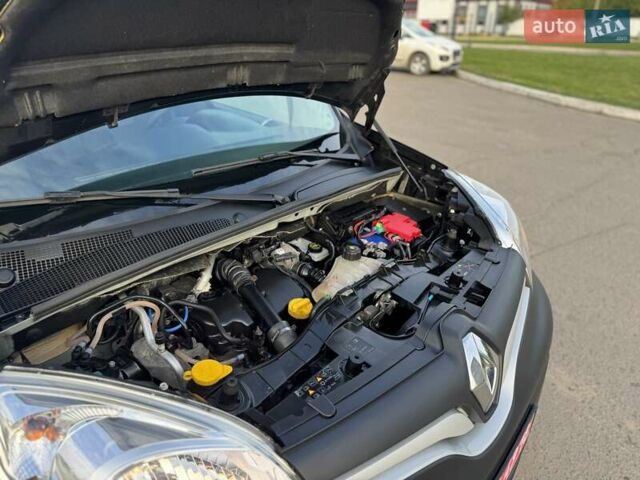 Рено Кенгу 2018 в Дубно на Automoto.ua Черный Рено Кенгу, объемом двигателя 1.5 л и пробегом 263 тыс. км за 11500 $, фото 58 на Automoto.ua