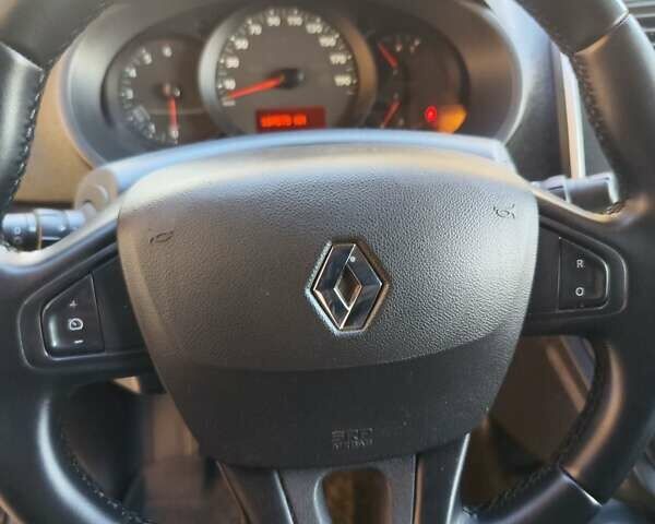 Черный Рено Кенгу, объемом двигателя 0 л и пробегом 187 тыс. км за 10900 $, фото 26 на Automoto.ua