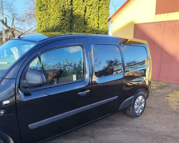 Черный Рено Кенгу, объемом двигателя 0 л и пробегом 187 тыс. км за 10900 $, фото 1 на Automoto.ua