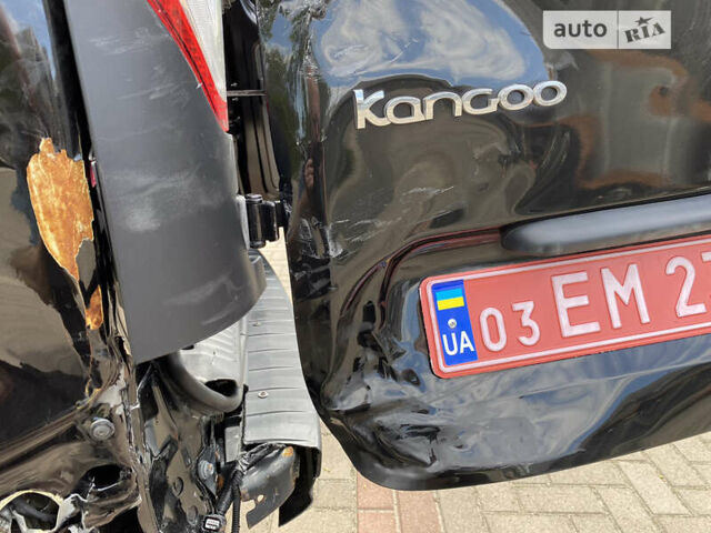 Черный Рено Кенгу, объемом двигателя 1.5 л и пробегом 120 тыс. км за 10300 $, фото 15 на Automoto.ua