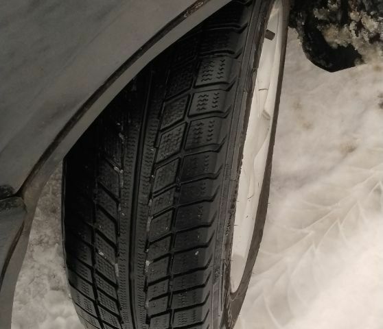 Черный Рено Кенгу, объемом двигателя 1.9 л и пробегом 300 тыс. км за 3800 $, фото 4 на Automoto.ua
