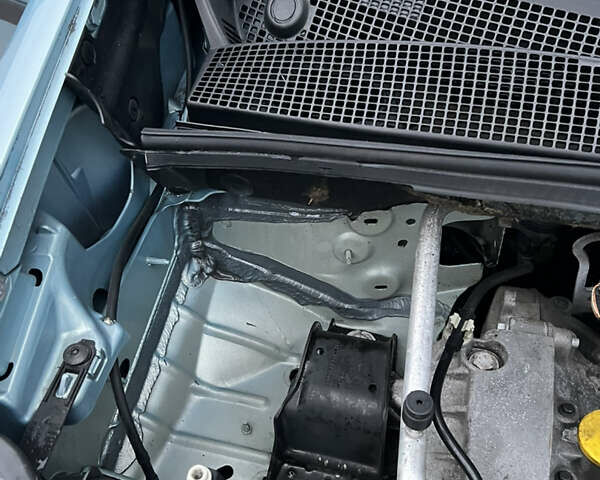 Черный Рено Кенгу, объемом двигателя 1.5 л и пробегом 170 тыс. км за 6700 $, фото 52 на Automoto.ua