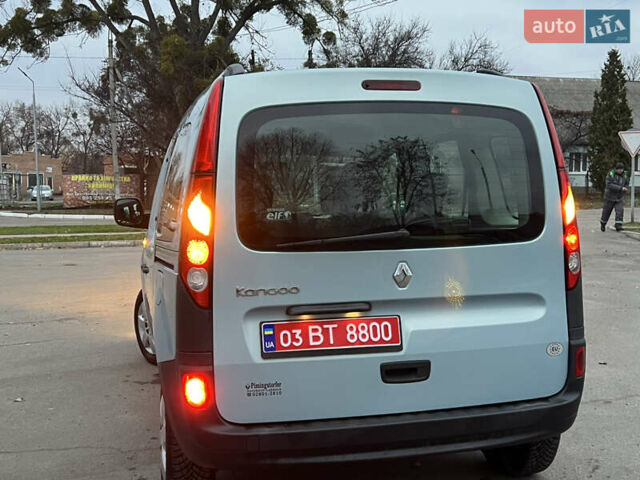 Черный Рено Кенгу, объемом двигателя 1.5 л и пробегом 170 тыс. км за 6700 $, фото 62 на Automoto.ua