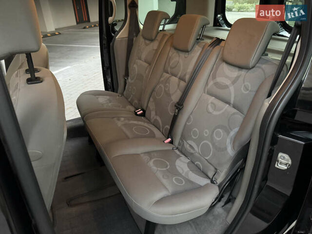 Чорний Рено Кєнгу, об'ємом двигуна 1.6 л та пробігом 190 тис. км за 7350 $, фото 44 на Automoto.ua