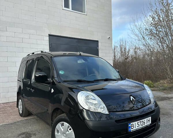 Черный Рено Кенгу, объемом двигателя 1.6 л и пробегом 190 тыс. км за 7199 $, фото 31 на Automoto.ua