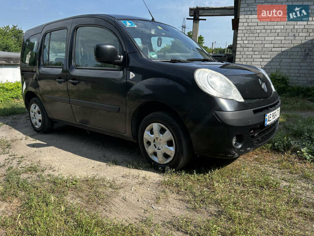 Черный Рено Кенгу, объемом двигателя 1.46 л и пробегом 327 тыс. км за 7300 $, фото 1 на Automoto.ua