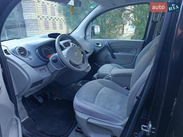 Чорний Рено Кєнгу, об'ємом двигуна 1.6 л та пробігом 245 тис. км за 7500 $, фото 28 на Automoto.ua