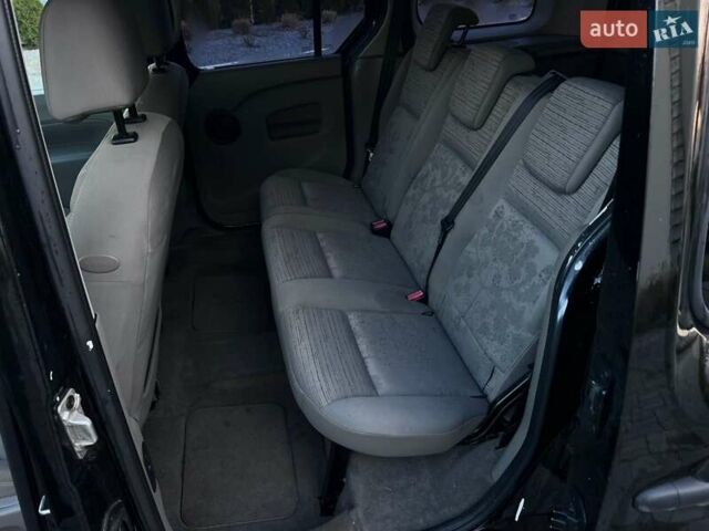 Черный Рено Кенгу, объемом двигателя 1.6 л и пробегом 170 тыс. км за 6399 $, фото 10 на Automoto.ua