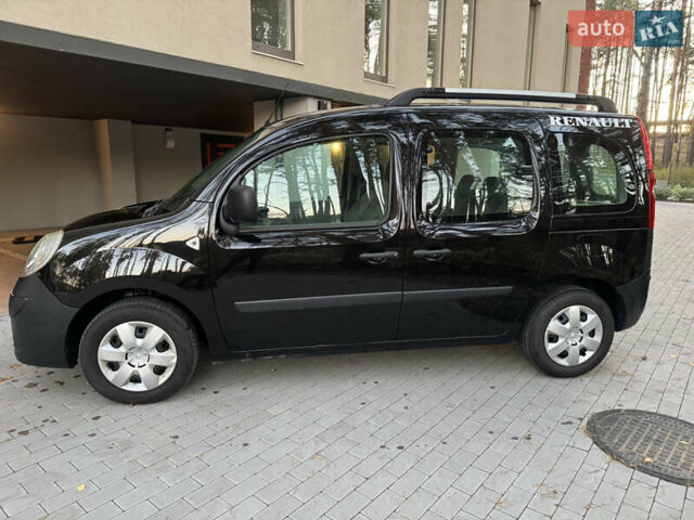 Черный Рено Кенгу, объемом двигателя 1.6 л и пробегом 190 тыс. км за 7150 $, фото 21 на Automoto.ua