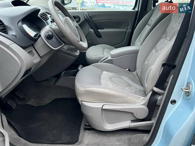 Черный Рено Кенгу, объемом двигателя 1.5 л и пробегом 170 тыс. км за 6700 $, фото 27 на Automoto.ua