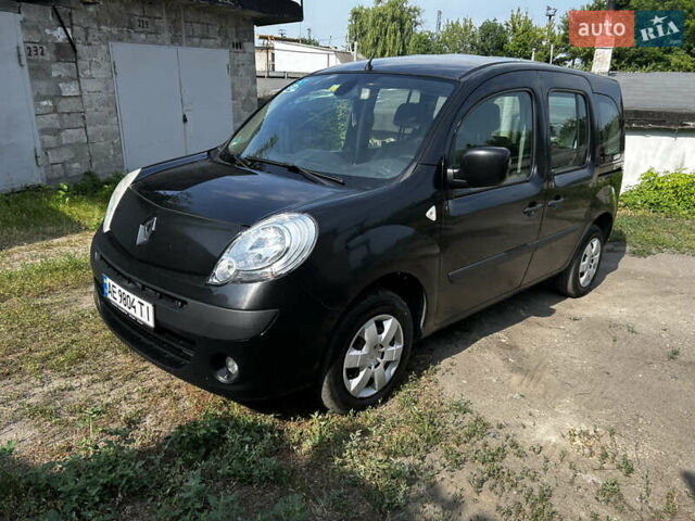 Черный Рено Кенгу, объемом двигателя 1.46 л и пробегом 327 тыс. км за 7300 $, фото 3 на Automoto.ua