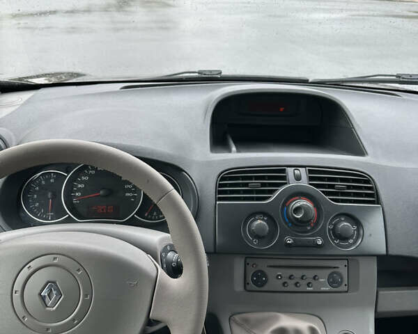 Чорний Рено Кєнгу, об'ємом двигуна 1.5 л та пробігом 227 тис. км за 7650 $, фото 7 на Automoto.ua