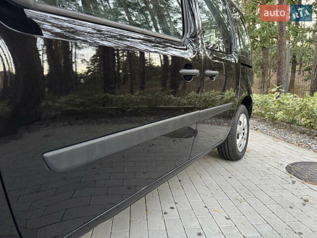 Черный Рено Кенгу, объемом двигателя 1.6 л и пробегом 190 тыс. км за 7150 $, фото 22 на Automoto.ua