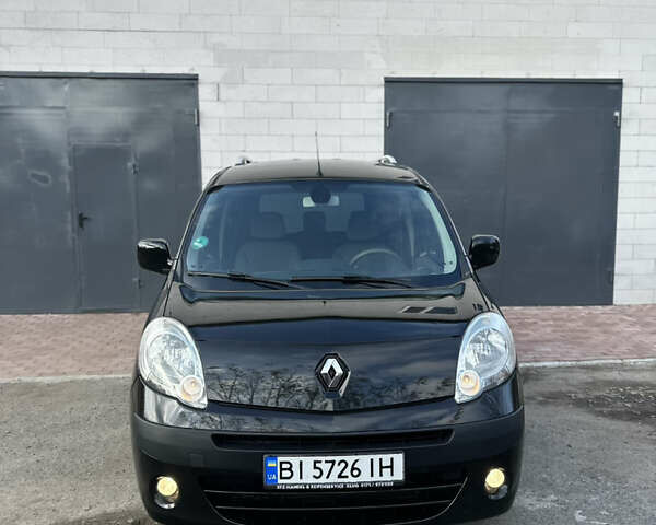 Черный Рено Кенгу, объемом двигателя 1.6 л и пробегом 190 тыс. км за 7199 $, фото 1 на Automoto.ua