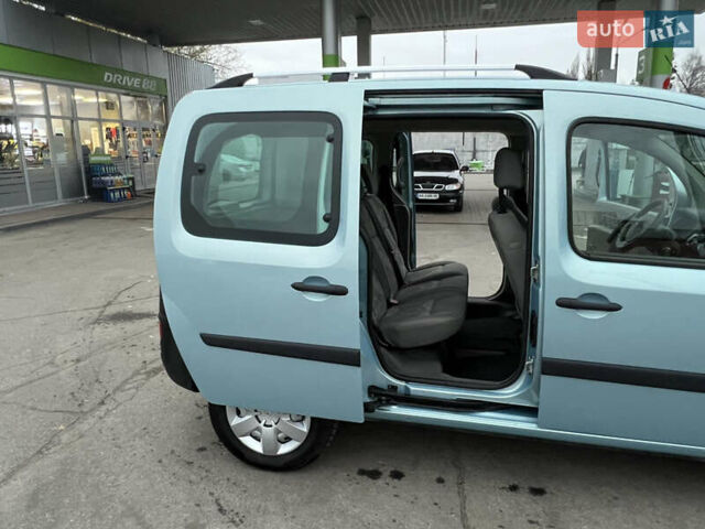 Черный Рено Кенгу, объемом двигателя 1.5 л и пробегом 170 тыс. км за 6700 $, фото 38 на Automoto.ua