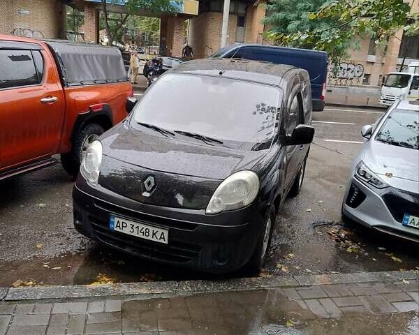 Черный Рено Кенгу, объемом двигателя 1.46 л и пробегом 248 тыс. км за 4200 $, фото 1 на Automoto.ua