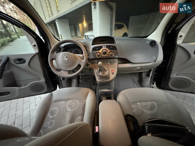 Чорний Рено Кєнгу, об'ємом двигуна 1.6 л та пробігом 190 тис. км за 7350 $, фото 34 на Automoto.ua